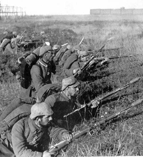 German Fighting Line 